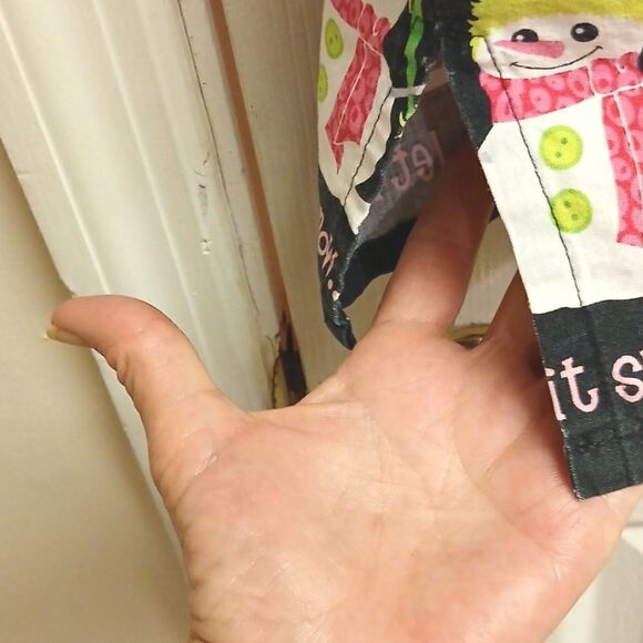 LANDAU Scrub Top, Size Extra Large (1X) "Let It Snow" Black, Short Sleeved - Picture 11 of 12